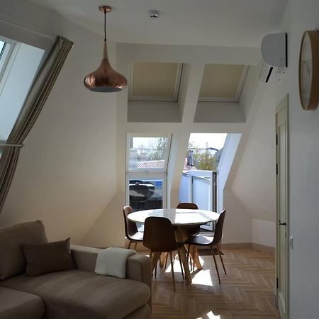 Luxury Apartment With A Balcony And View In Riga Old Town Eksteriør bilde