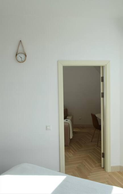 Luxury Apartment With A Balcony And View In Riga Old Town Eksteriør bilde