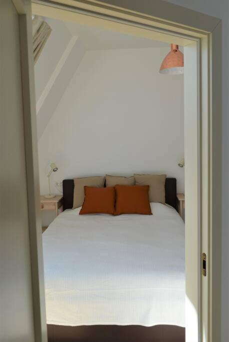 Luxury Apartment With A Balcony And View In Riga Old Town Eksteriør bilde