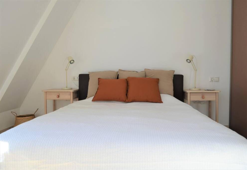 Luxury Apartment With A Balcony And View In Riga Old Town Eksteriør bilde